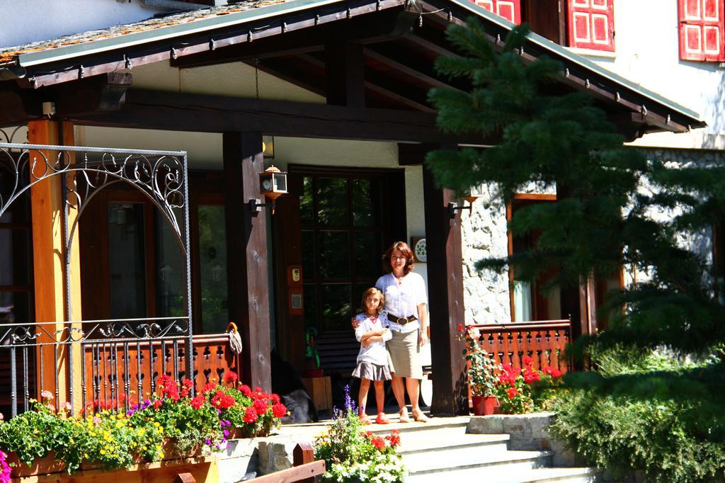 Hotel Castor Champoluc Esterno foto